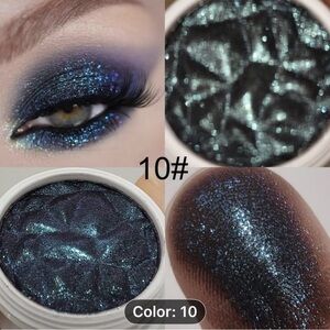 Glamorous Midnight Blue Eyeshadow